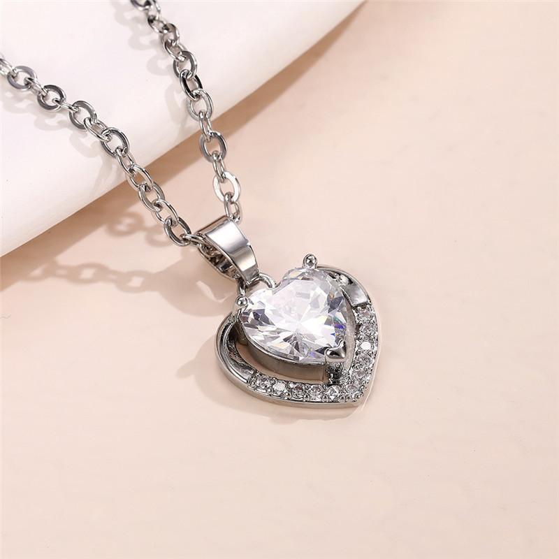 Ocean Heart Pendant Necklace Romantic Valentine's Day Gift - Image 7